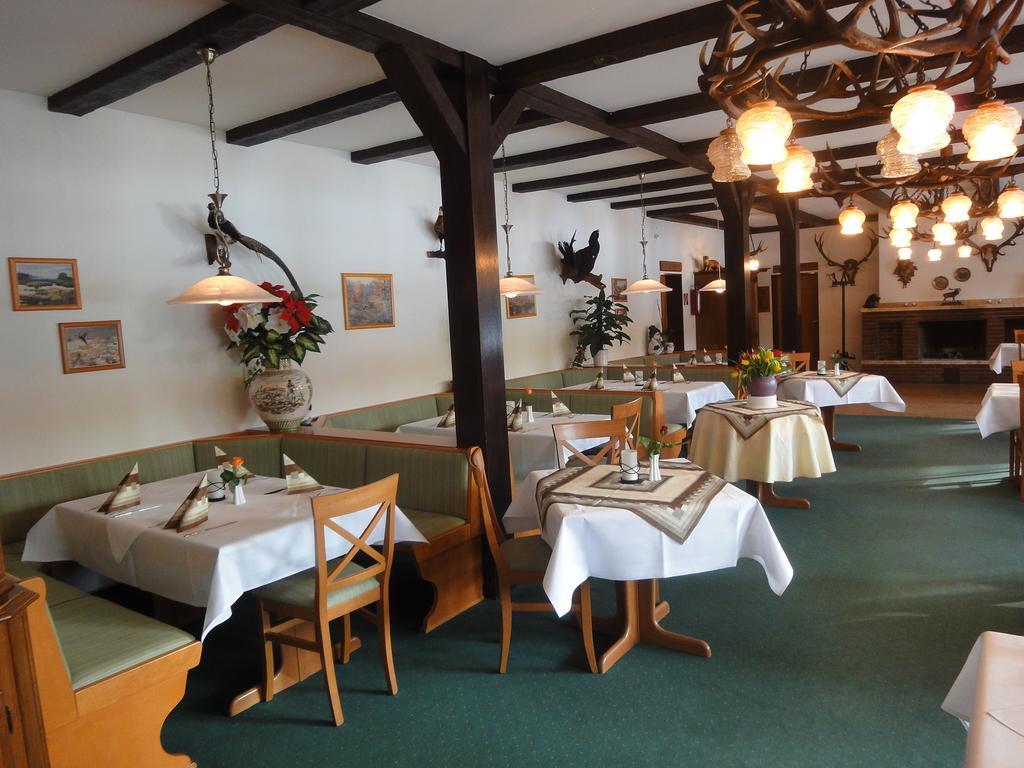 Hotel Hubertus Brome Exterior photo