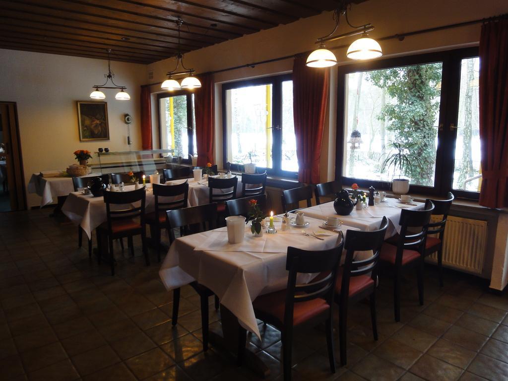 Hotel Hubertus Brome Exterior photo