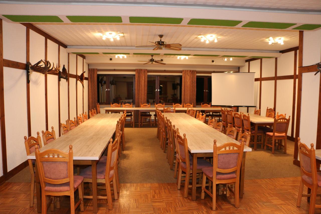 Hotel Hubertus Brome Exterior photo